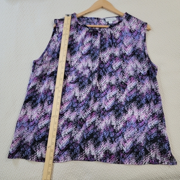 Tahari Sleeveless Blouse Purple Lavender Top Casual Career Pleated - Picture 5 of 13